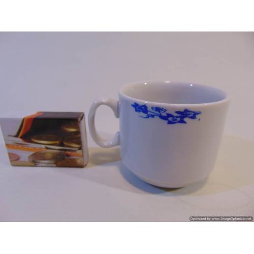 Porcelāna krūzīte
